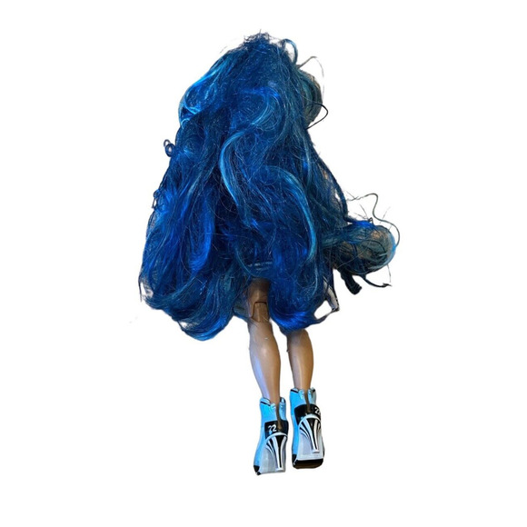 Rainbow High Cheer Skyler Bradshaw Cheerleader Fashion Doll w/ Blue Hair - Picture 4 of 5
